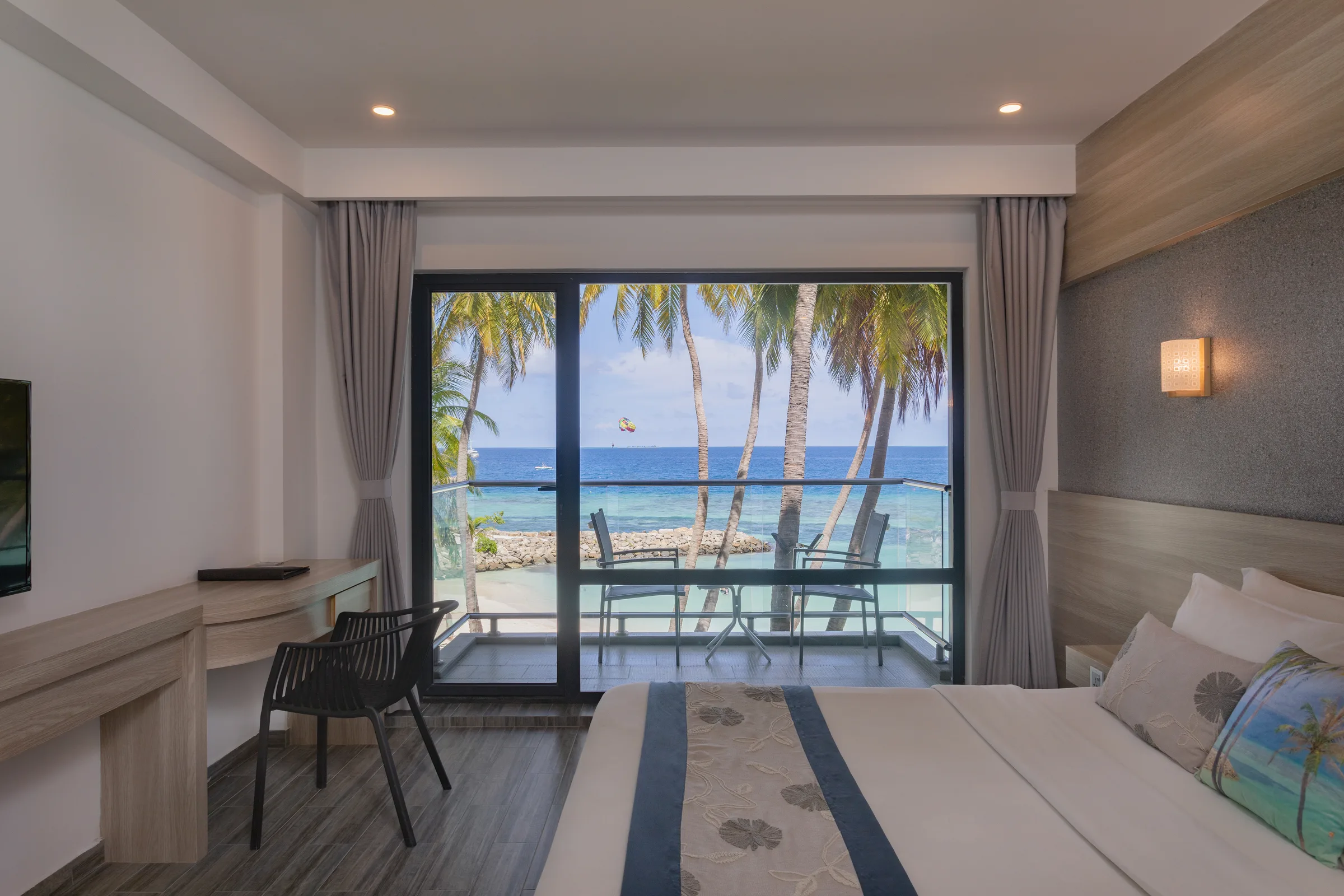 Deluxe Double Room Seaview with Balcony
