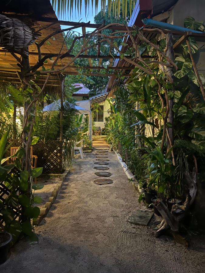 La Luna Boutique — photo 1