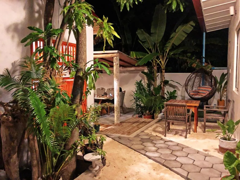 La Luna Boutique, Adh.Dhangethi